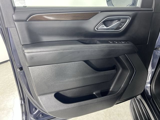 2023 GMC Yukon XL SLE