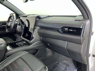 2025 GMC Yukon AT4 Ultimate