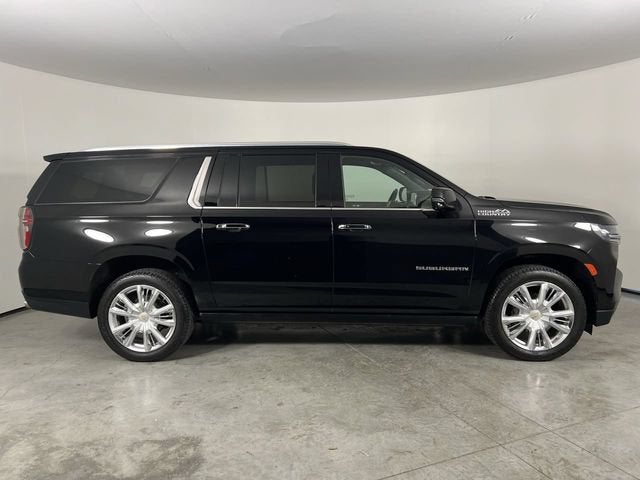 2021 Chevrolet Suburban High Country