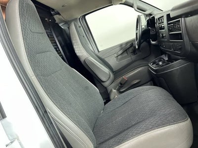 2025 GMC Savana Cargo Work Van