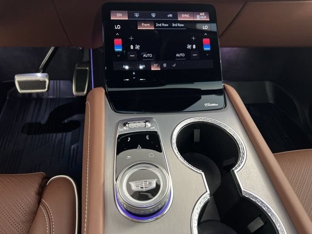 2026 Cadillac VISTIQ Platinum