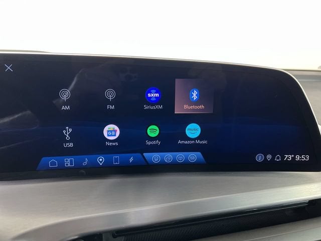 2026 Cadillac VISTIQ Platinum