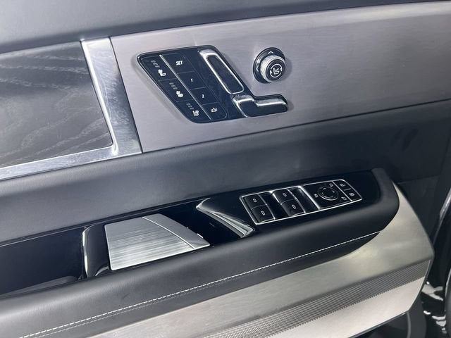 2026 Cadillac VISTIQ Platinum