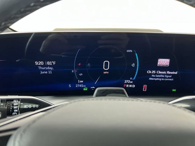 2026 Cadillac VISTIQ Platinum