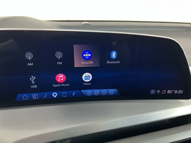 2026 Cadillac VISTIQ Platinum