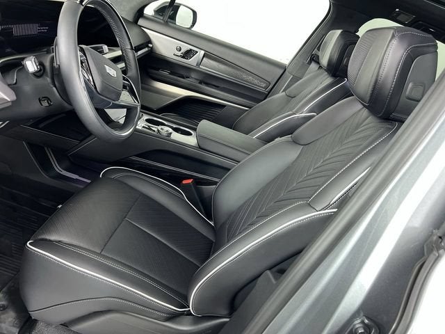 2026 Cadillac VISTIQ Platinum