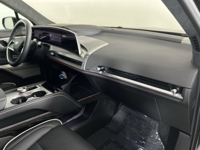 2026 Cadillac VISTIQ Platinum