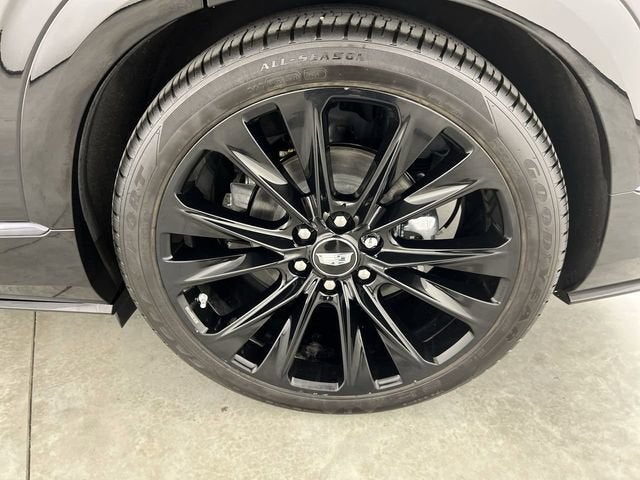 2026 Cadillac VISTIQ Platinum