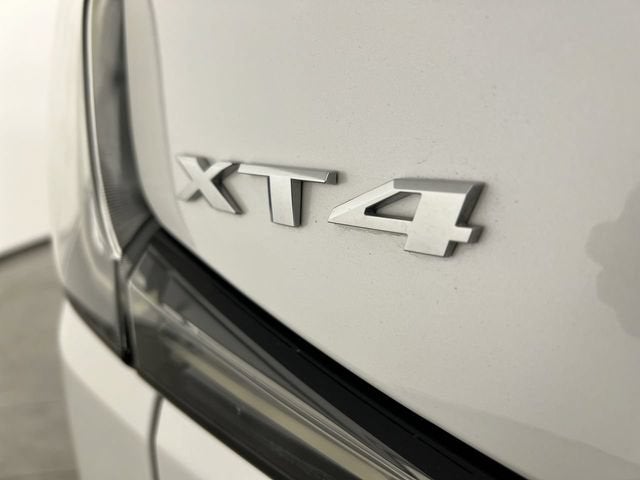 2023 Cadillac XT4 FWD Sport