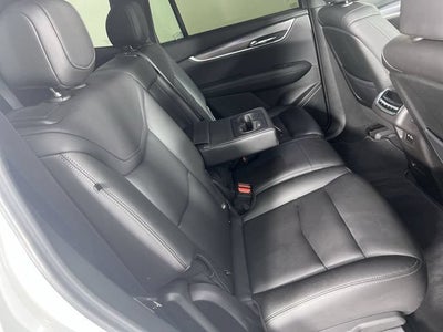 2022 Cadillac XT6 Luxury