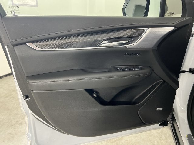 2025 Cadillac XT6 Sport