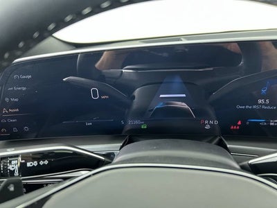 2024 Cadillac LYRIQ Tech