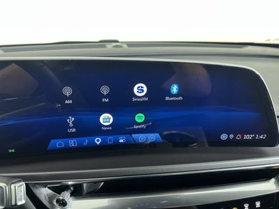 2024 Cadillac LYRIQ Tech
