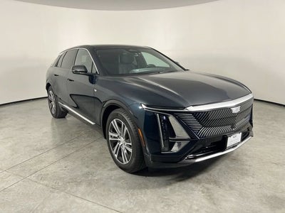2024 Cadillac LYRIQ Luxury 1