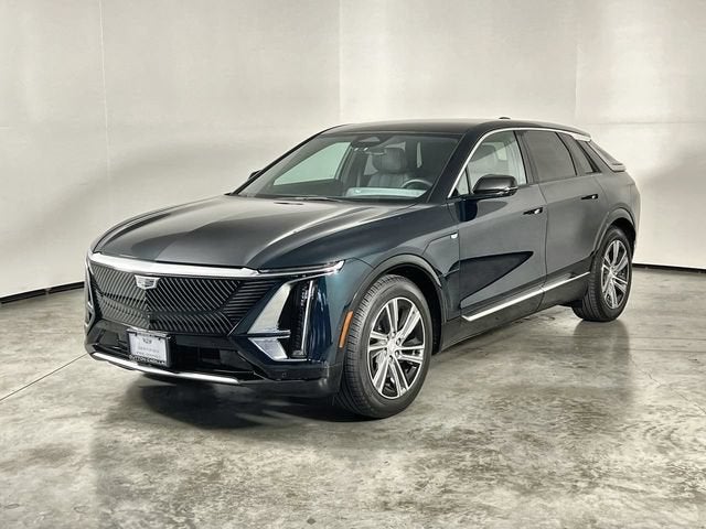 2024 Cadillac LYRIQ Luxury 1