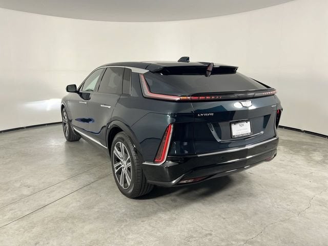 2024 Cadillac LYRIQ Luxury 1