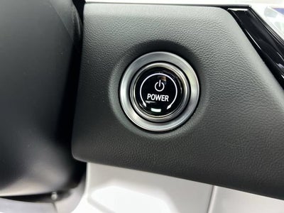 2024 Cadillac LYRIQ Luxury 2