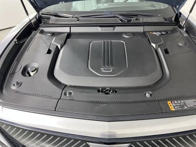 2024 Cadillac LYRIQ Luxury 2