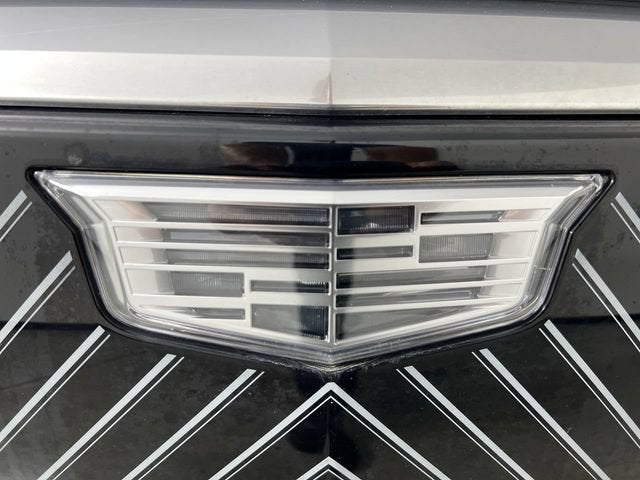 2024 Cadillac LYRIQ Luxury 2