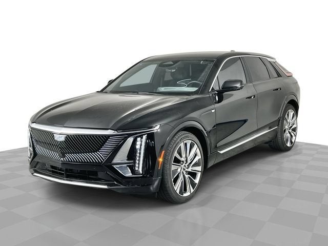 2024 Cadillac LYRIQ Luxury 3