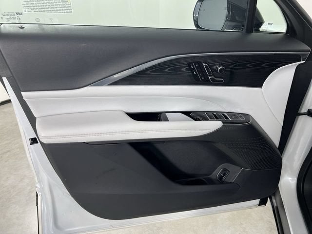 2024 Cadillac LYRIQ Sport 1