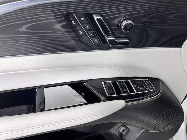 2024 Cadillac LYRIQ Sport 1