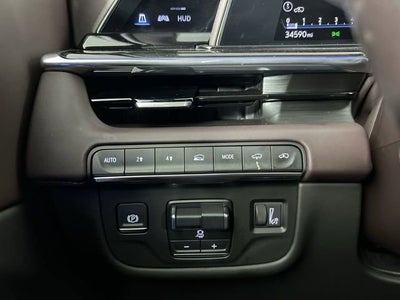 2024 Cadillac Escalade ESV Sport Platinum