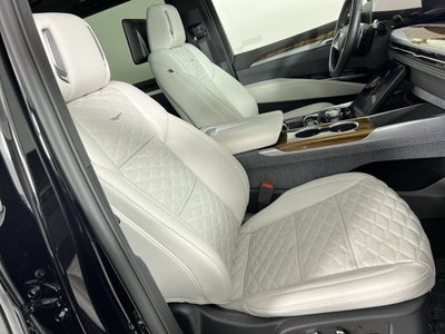 2025 Cadillac Escalade Sport Platinum