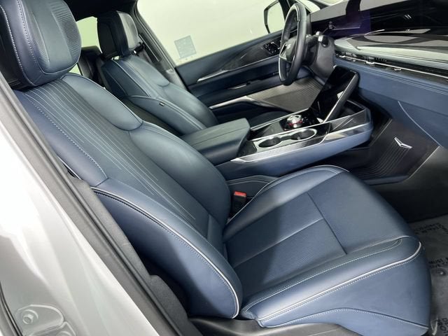 2025 Cadillac ESCALADE IQ Sport 2
