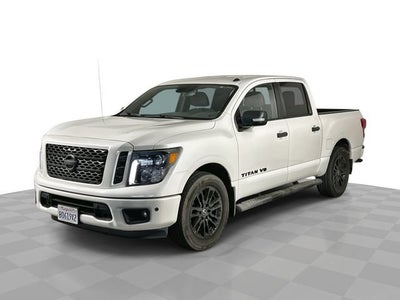 2019 Nissan TITAN SV