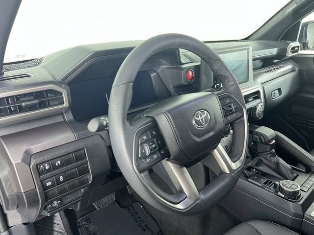 2026 Toyota Tacoma 4WD SR5