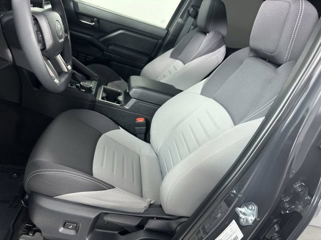 2026 Toyota Tacoma 4WD SR5