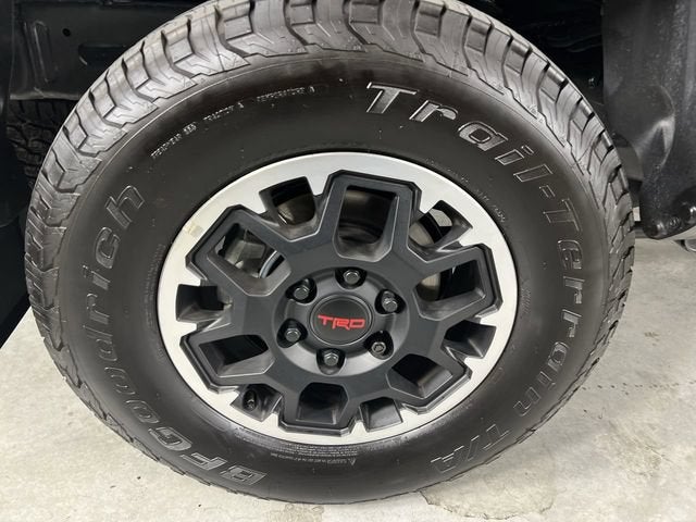 2026 Toyota Tacoma 4WD SR5