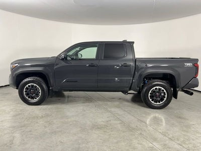 2026 Toyota Tacoma 4WD SR5