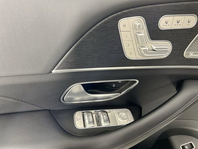 2025 Mercedes-Benz GLS 450 4MATIC®