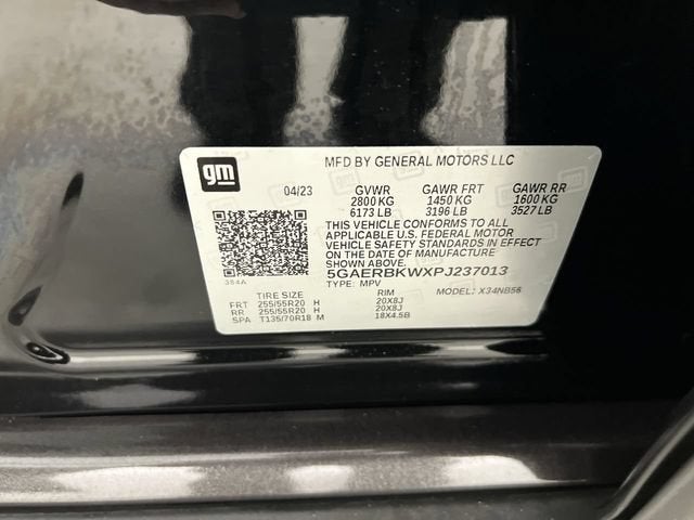 2023 Buick Enclave Essence