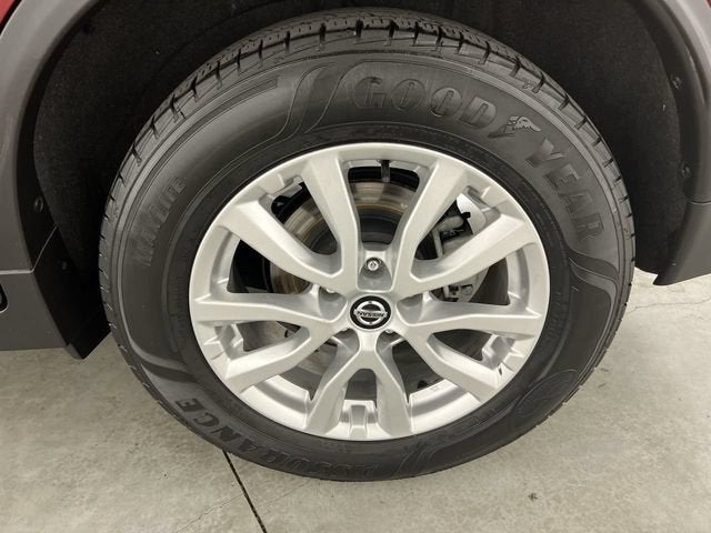 2020 Nissan Rogue SV FWD