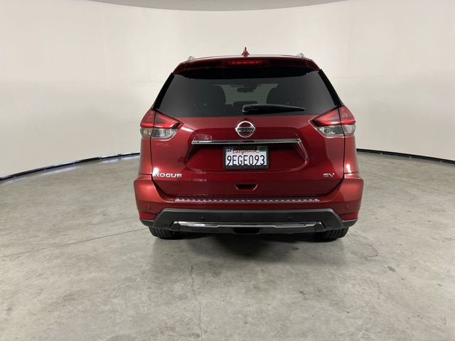 2020 Nissan Rogue SV FWD