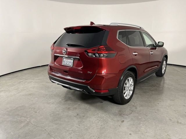 2020 Nissan Rogue SV FWD