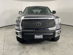 2017 Toyota Tundra SR5 5.7L V8