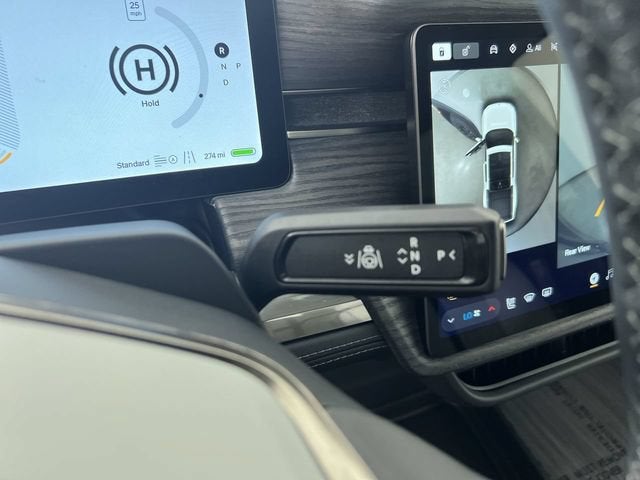 2024 RIVIAN R1T Adventure