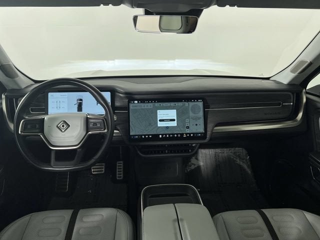 2024 RIVIAN R1T Adventure