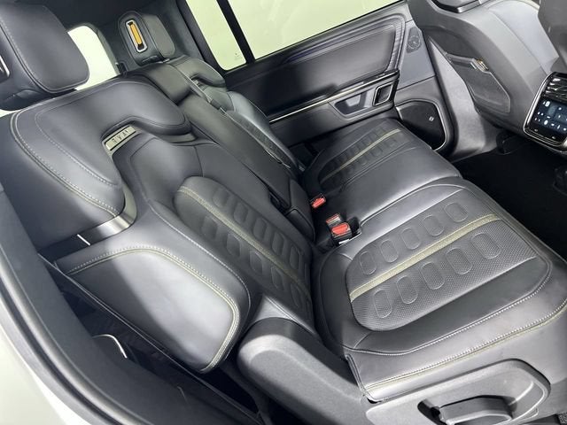 2024 RIVIAN R1S Adventure