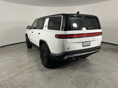 2024 RIVIAN R1S Adventure
