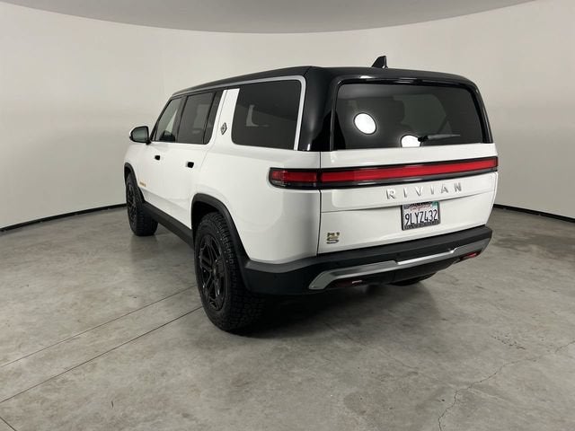 2024 RIVIAN R1S Adventure