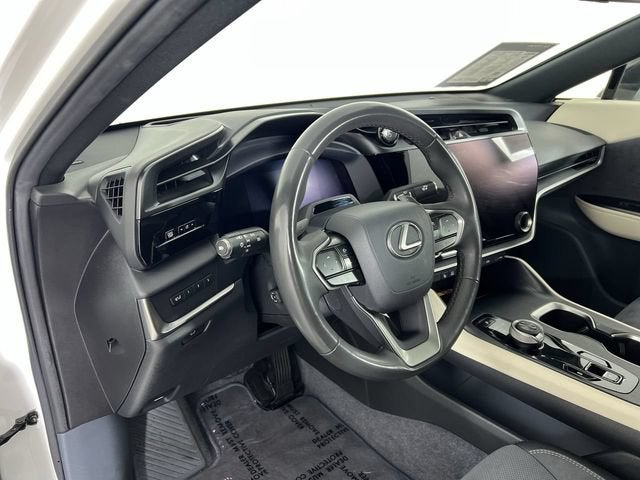 2023 Lexus RZ 450e Luxury