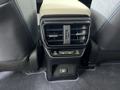 2023 Lexus RZ 450e Luxury