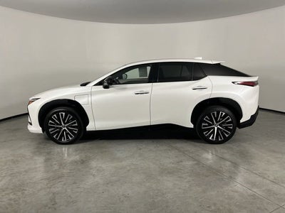2023 Lexus RZ 450e Luxury