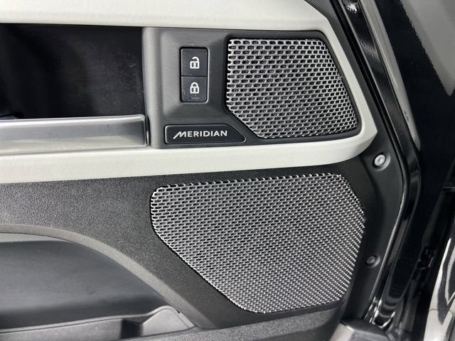 2023 Land Rover Defender S