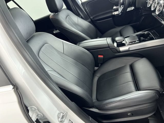 2023 Mercedes-Benz GLB 250 4MATIC®